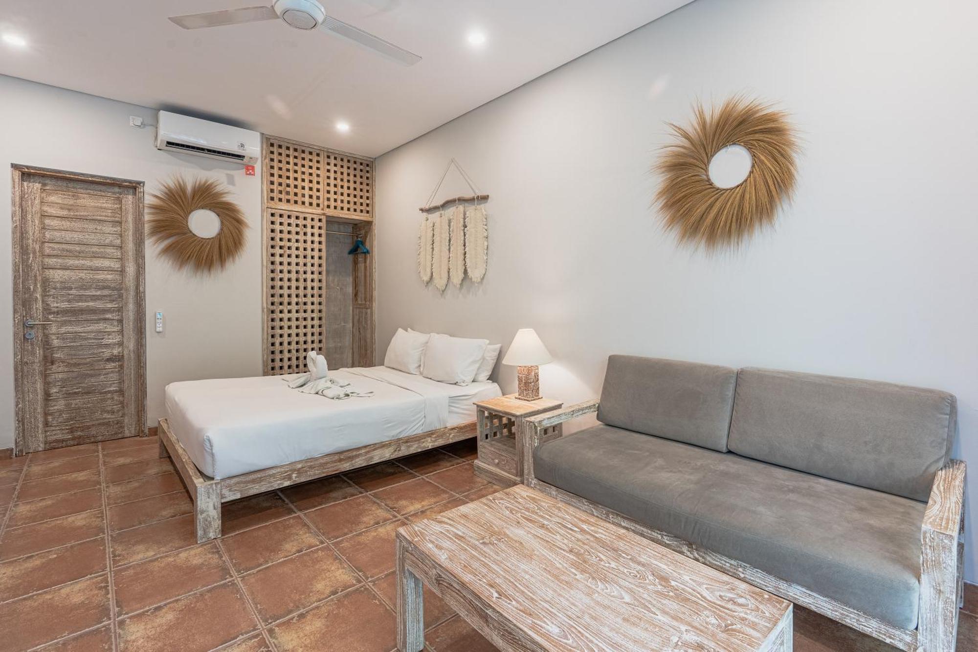Apartemen Malam Hari 3*